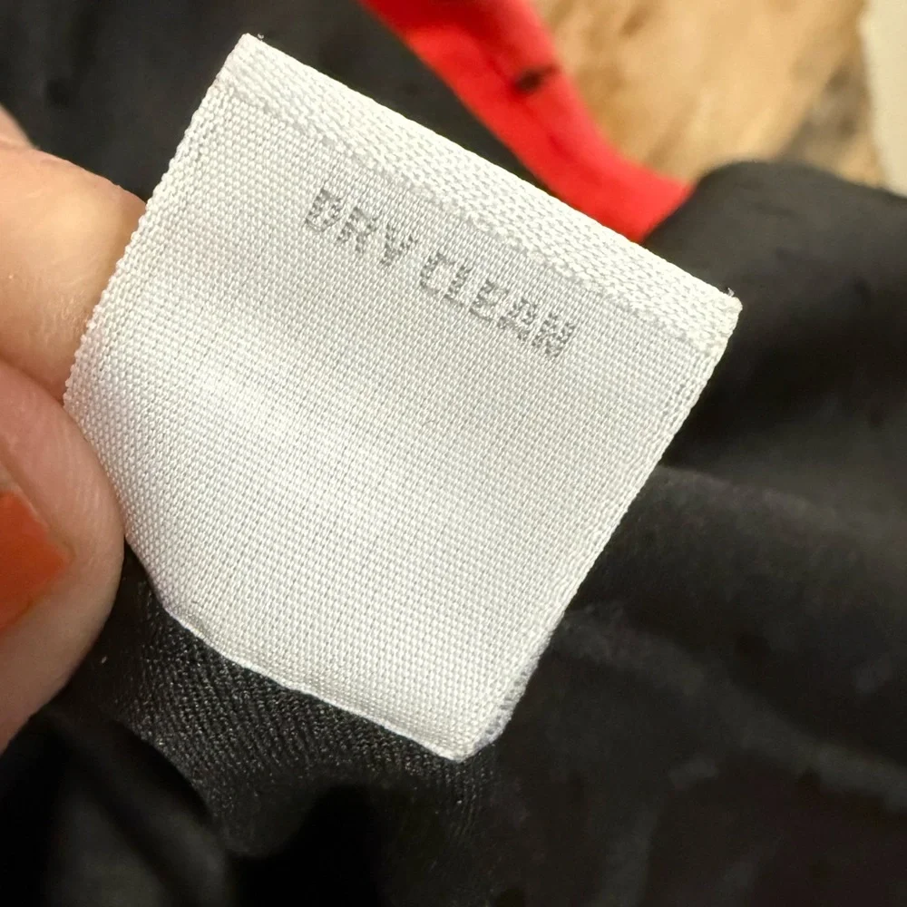 Relativity Vibrant Red with Black Detail - Picture 6 of 6